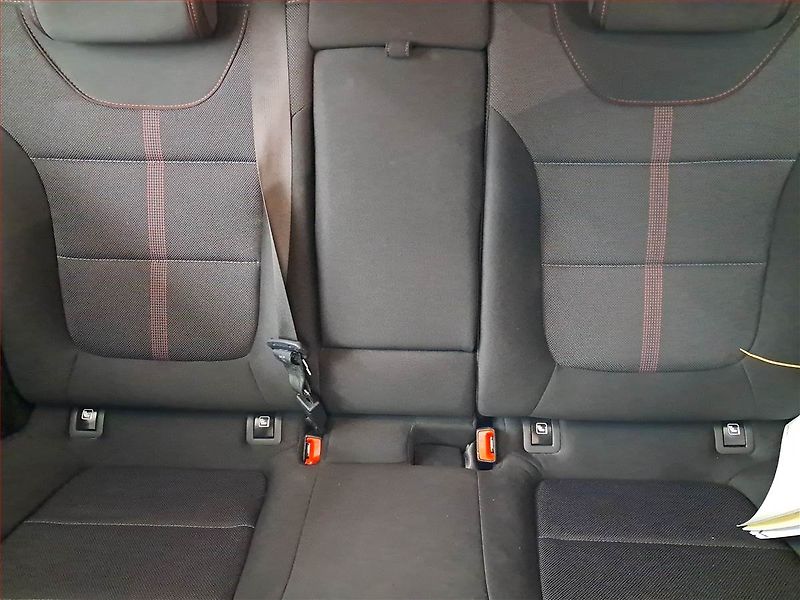 Hyundai i30 (2022) N-Line 1.5 T-GDI MHEV - fotka 10 z 21