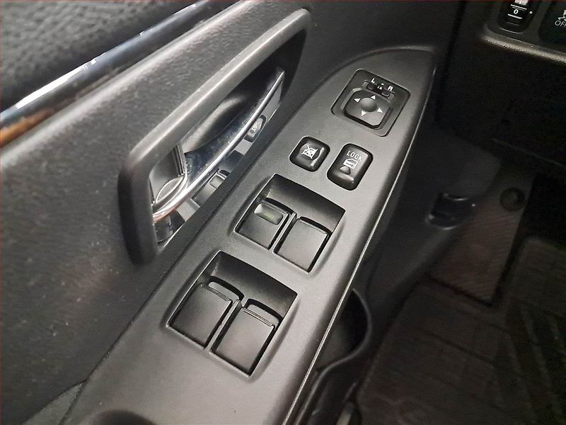Mitsubishi ASX (2014) Invite 1.6 MIVEC, ČR,1.maj - fotka 15 z 17