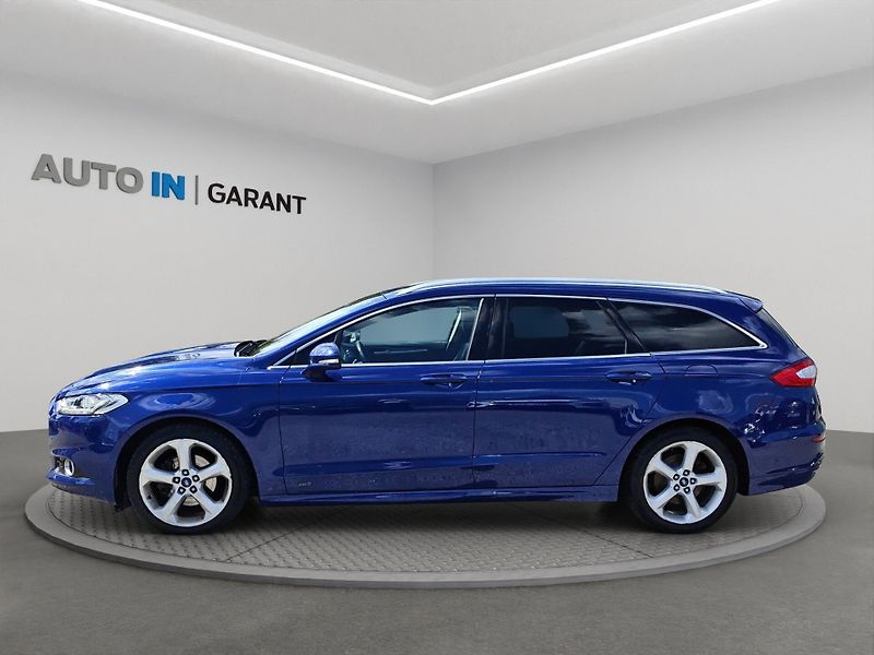 Ford Mondeo (2017) Titanium , 4x4 . čr, - fotka 8 z 13