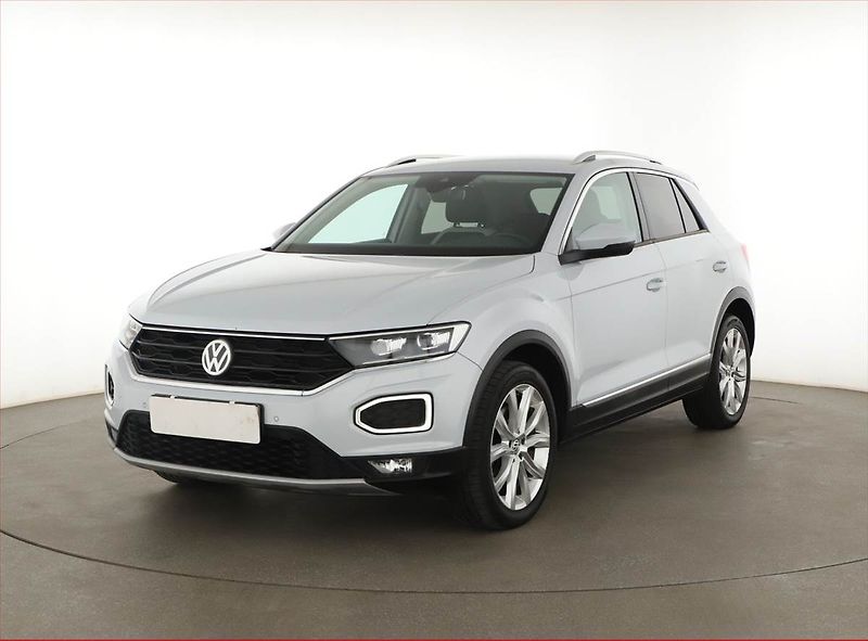 Volkswagen T-Roc (2018) 2.0 TDI 4Motion, 4X4, Automat - fotka 2 z 21
