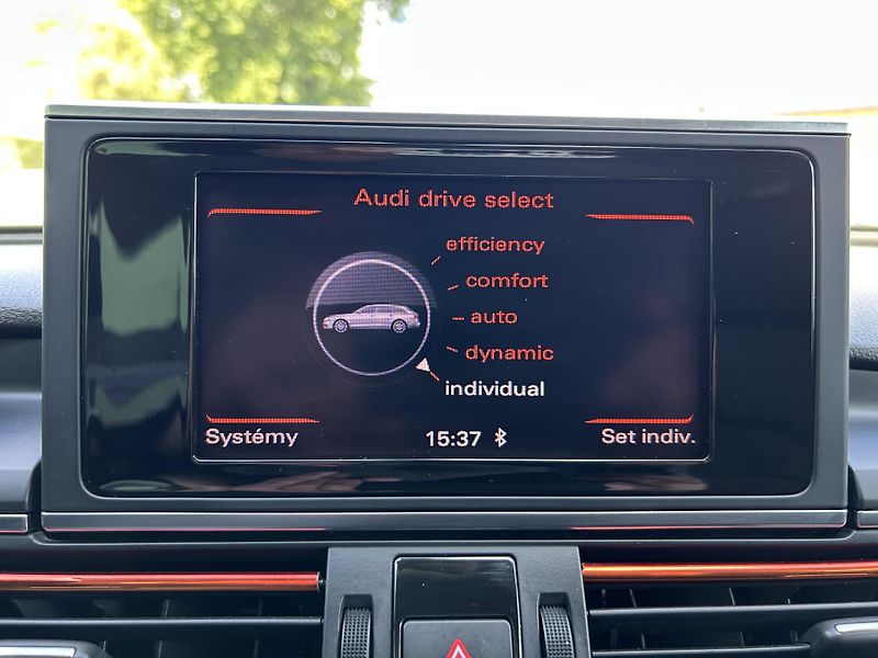 Audi A6 (2013) 2.0 TDi 130 KW manuál  - fotka 23 z 30