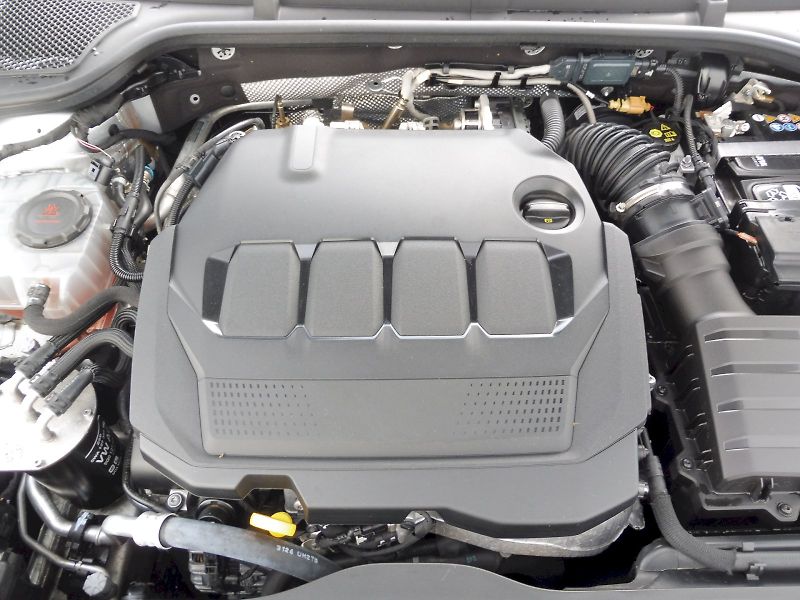 Škoda Octavia (2025) Combi Top Selection 2,0 TDI 11 - fotka 25 z 29
