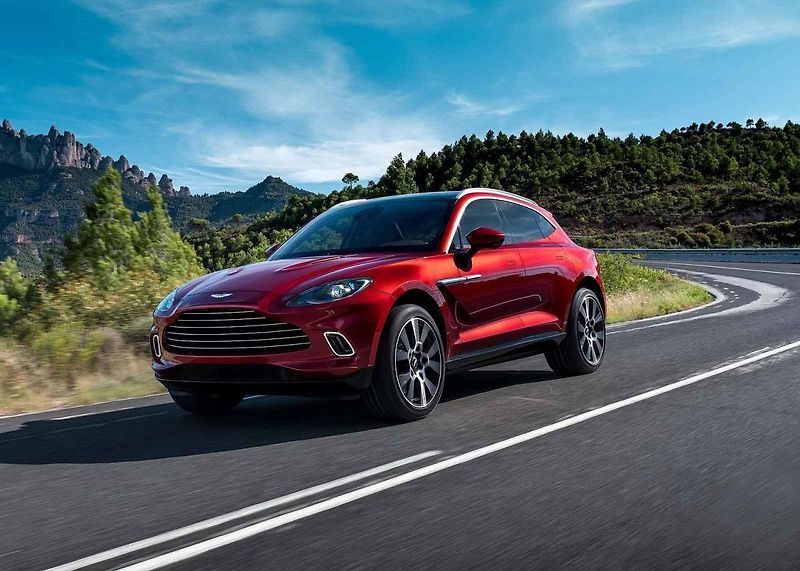 Aston Martin DBX