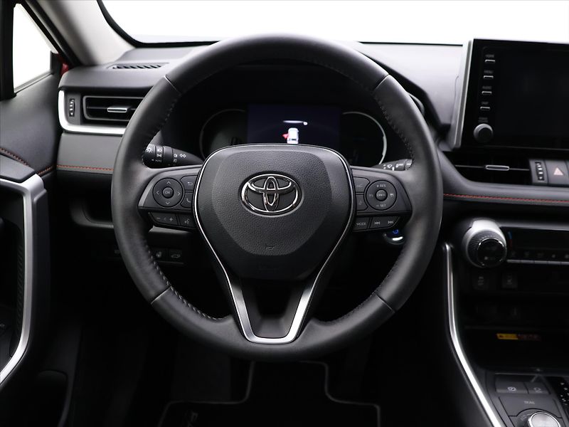 Toyota RAV4 2,5 Hybrid 131kW Adventure 4WD - fotka 16 z 35