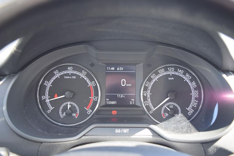 Škoda Octavia (2019) 1.5TSI 110kw AMBI VÝHŘEV NAVI - fotka 31 z 50