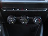 Dacia Duster (2021) 1.0 Tce, ČR, TZ - náhled 14