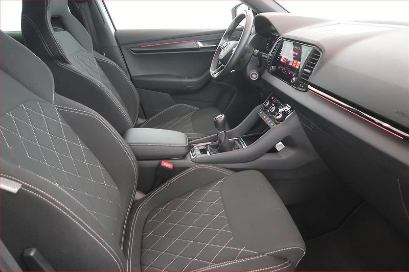 Škoda Karoq (2022) Sportline 1.5 TSI - fotka 9 z 18