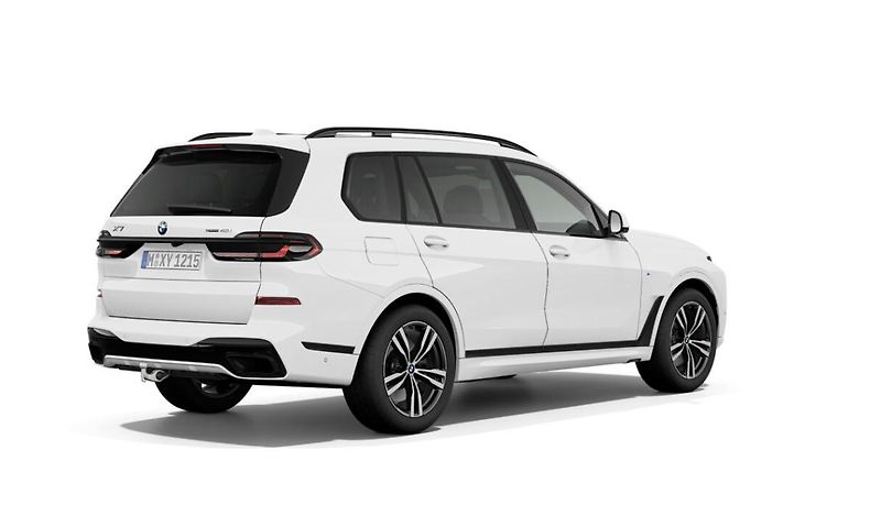 BMW X7 xDrive40i - fotka 3 z 4