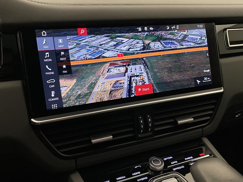 Porsche Cayenne E-HYBRID 250kW AWD AUT CZ - fotka 8 z 111