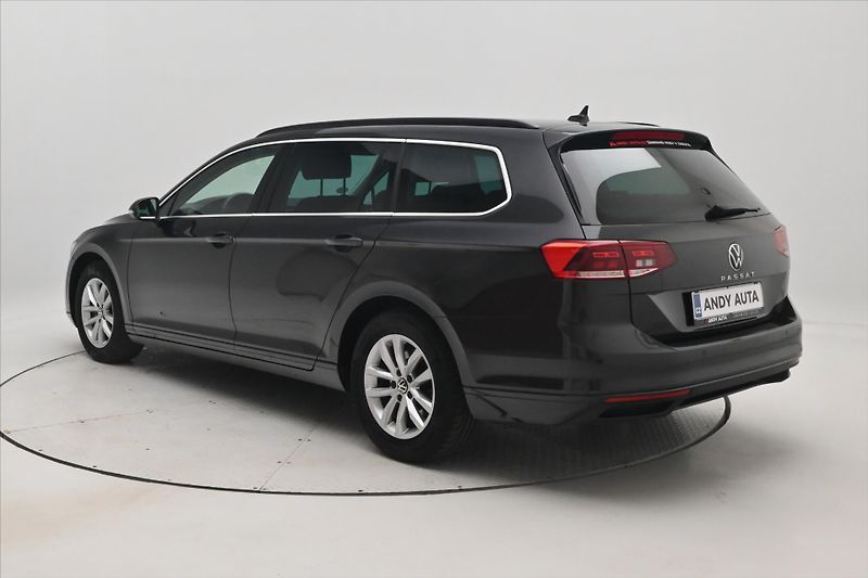 Volkswagen Passat 2,0 TDI 110 kW DSG Business Zá - fotka 7 z 31
