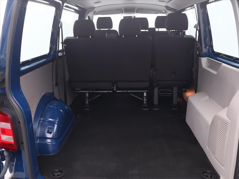 Volkswagen Transporter 2,0 TDI 75kW 6-Míst CZ DPH - fotka 10 z 30