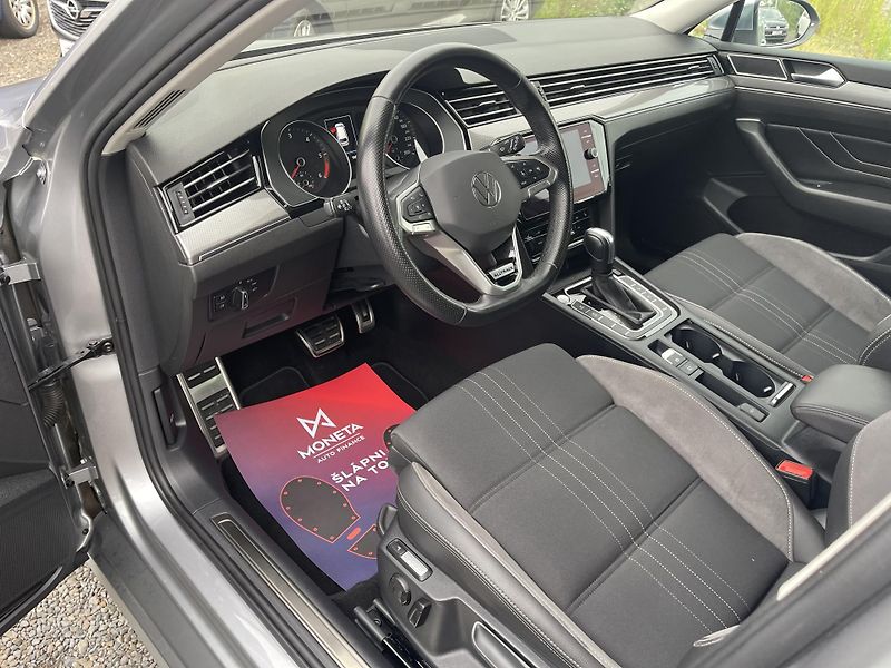 Volkswagen Passat Variant 2.0TDi Alltrack DSG 4x4 DPH ČR - fotka 18 z 42