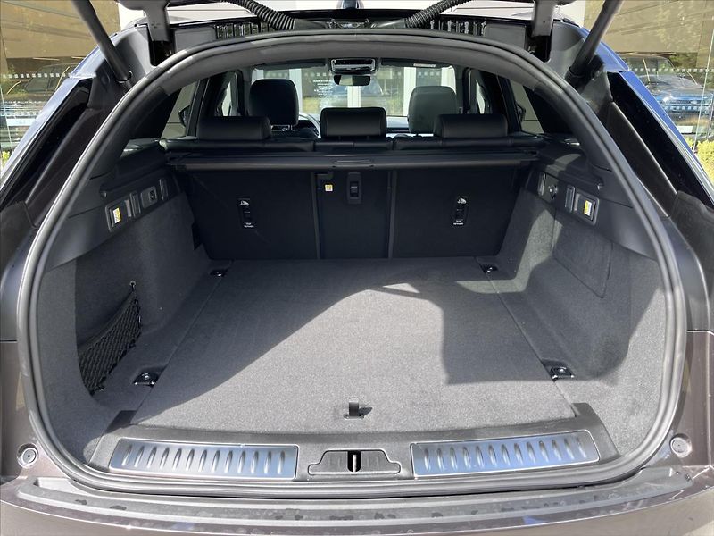 Land Rover Range Rover Velar (2026) 3,0 Belgravia Edition D300 AWD - fotka 19 z 19