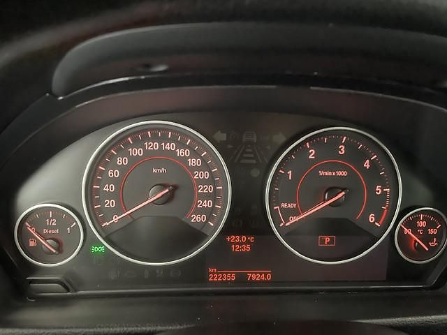 BMW Řada 3 (2013) - fotka 19 z 19