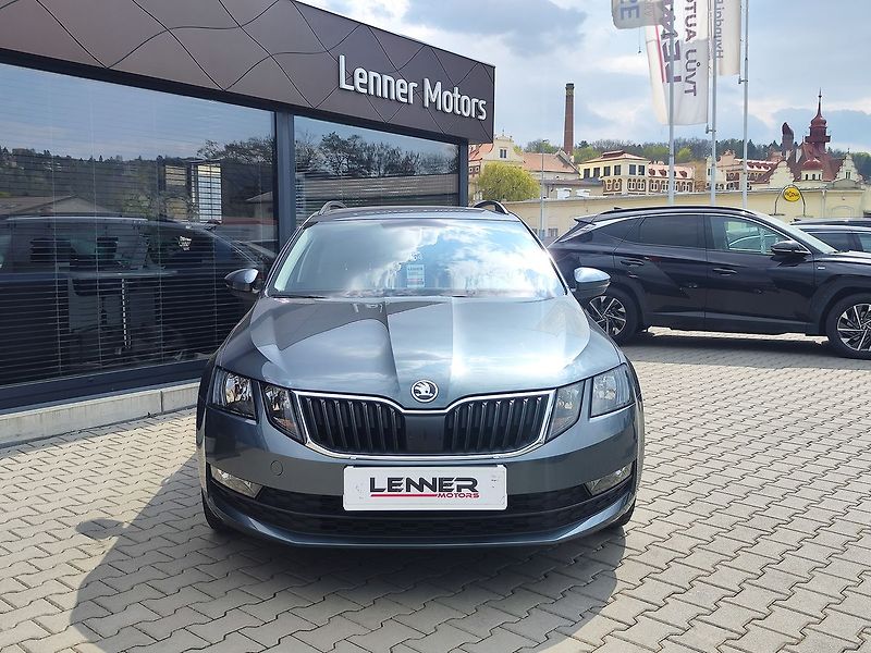 Škoda Octavia 1.6 TDi/85kW Ambition Plus - fotka 2 z 27