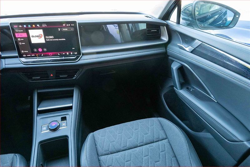 Volkswagen Tayron (2025) 1.5 eTSI - fotka 8 z 25