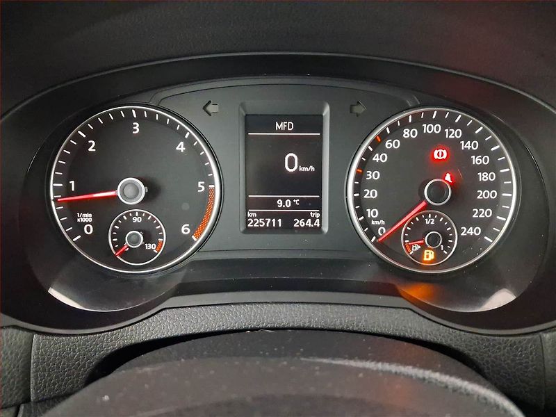 Volkswagen Sharan (2011) 2.0 TDI, Serv.kniha, Navi - fotka 11 z 22