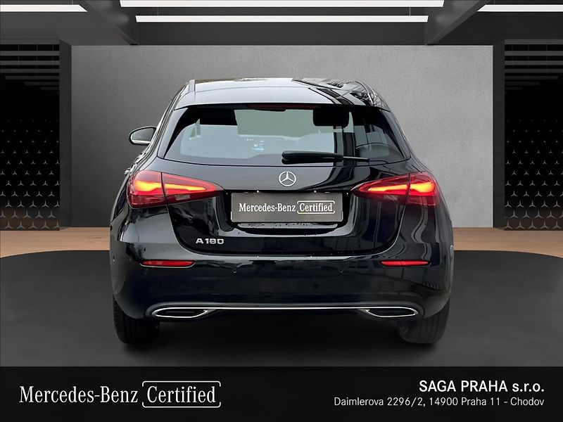 Mercedes-Benz Třídy A 180 Progressive Line - fotka 4 z 21