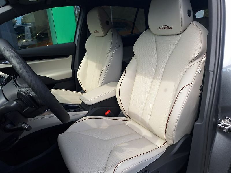 Škoda Enyaq L&K 82kWh 220kW - fotka 10 z 11