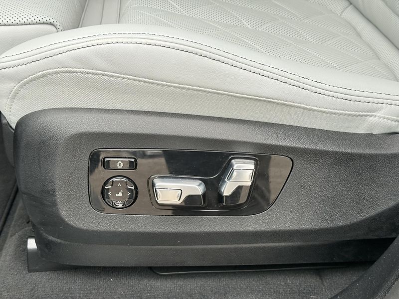 BMW X5 40d M SPORT PANO VZDUCH - fotka 16 z 18