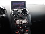 Nissan Qashqai (2008) 2.0 dCi, 4X4, Automat, Navi - náhled 10