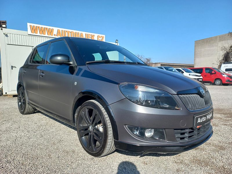 Škoda Fabia (2013) 1.2TSi 63kW Monte Carlo - fotka 2 z 19