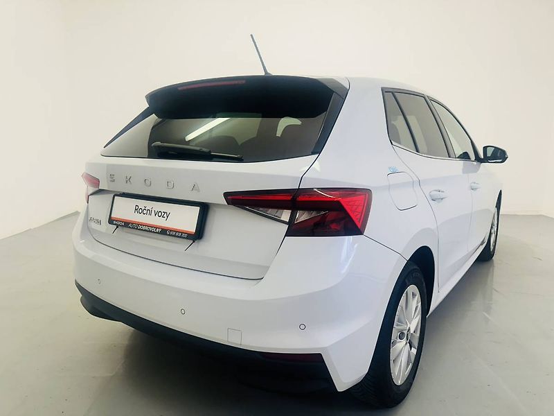 Škoda Fabia Top Selection 1,0TSI 85kW MT6/ - fotka 2 z 27