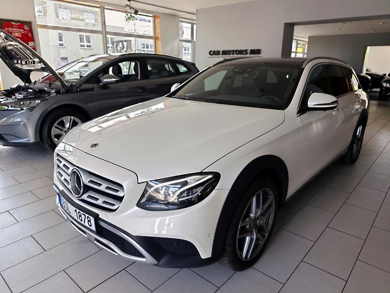 Mercedes-Benz Třídy E (2020) E220CDI All-terrain TOP VÝBAVA - fotografie inzerátu