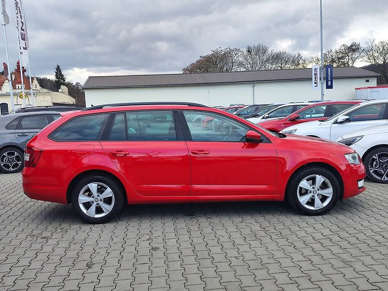 Škoda Octavia 1.6 TDi/81kW Style DSG - fotka 4 z 31