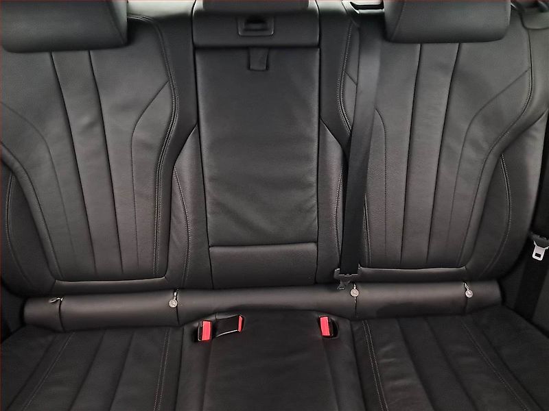 BMW X6 (2018) xDrive30d - fotka 10 z 24