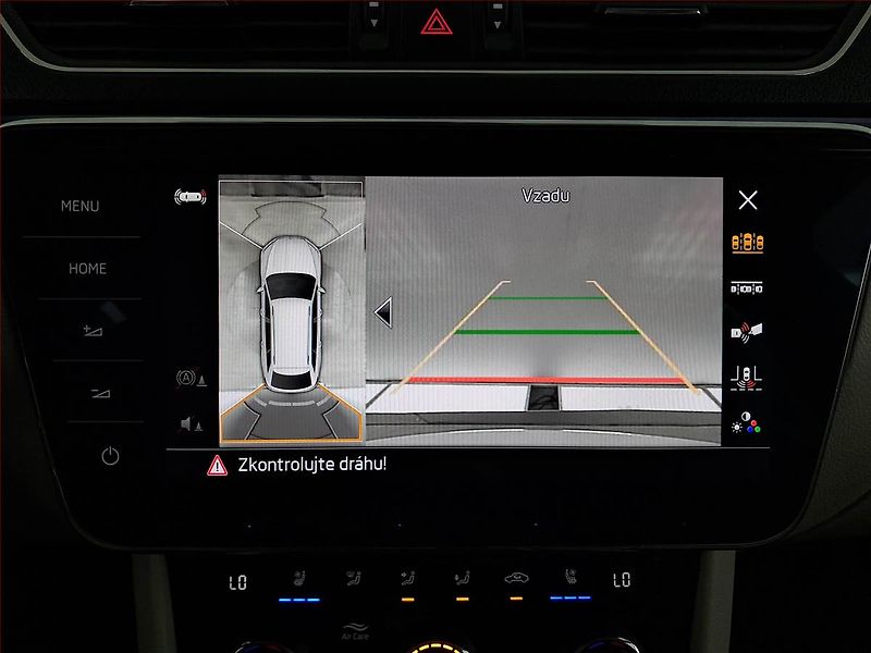 Škoda Superb (2023) Laurin&Klement 2.0 TDI - fotka 19 z 21