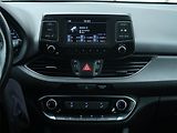 Hyundai i30 (2018) 1.0 T-GDI, Serv.kniha - náhled 12