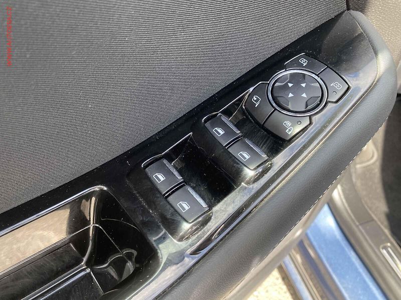 Ford S-MAX (2022) 2.0 TDCi AWD, 1.maj,ČR - fotka 13 z 17