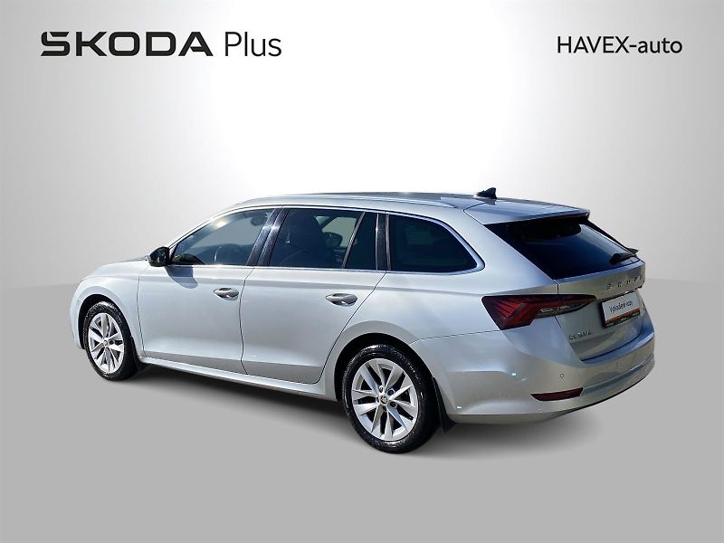 Škoda Octavia (2022) Combi 2.0 TDI 4x4 DSG Style + - fotka 35 z 37