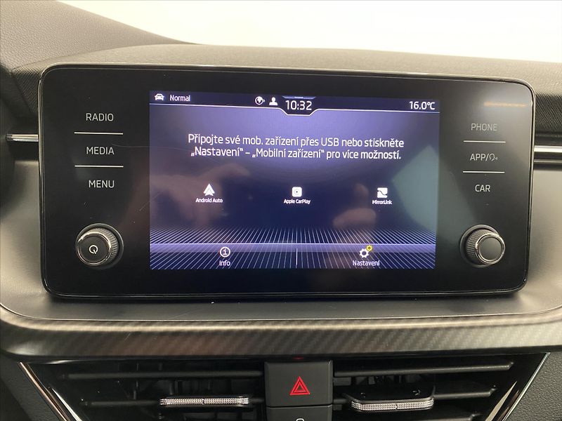 Škoda Scala 1,5 TSI 110kW Monte Carlo - fotka 14 z 29