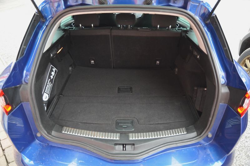Renault Mégane (2016) 1.6 DCi 96kW GT LINE / LED - fotka 7 z 36