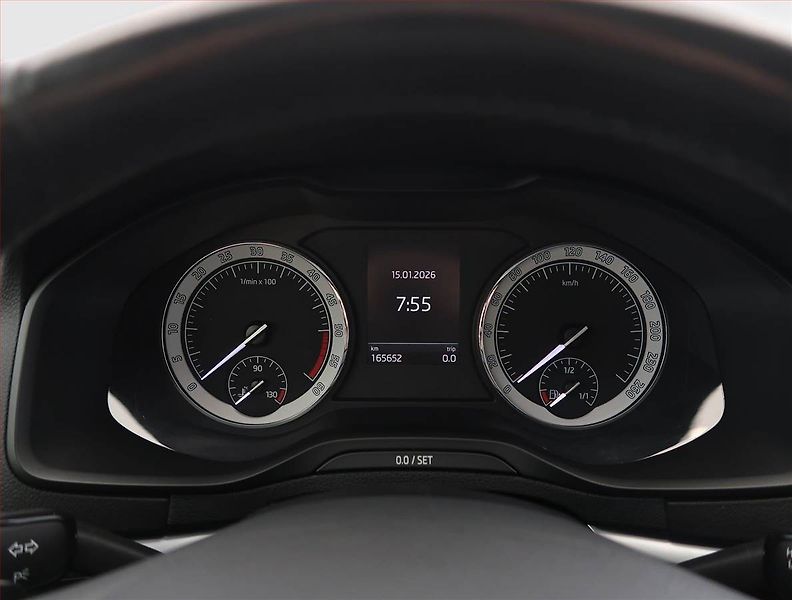 Škoda Karoq (2017) 2.0 TDI, 4X4, Automat - fotka 11 z 29