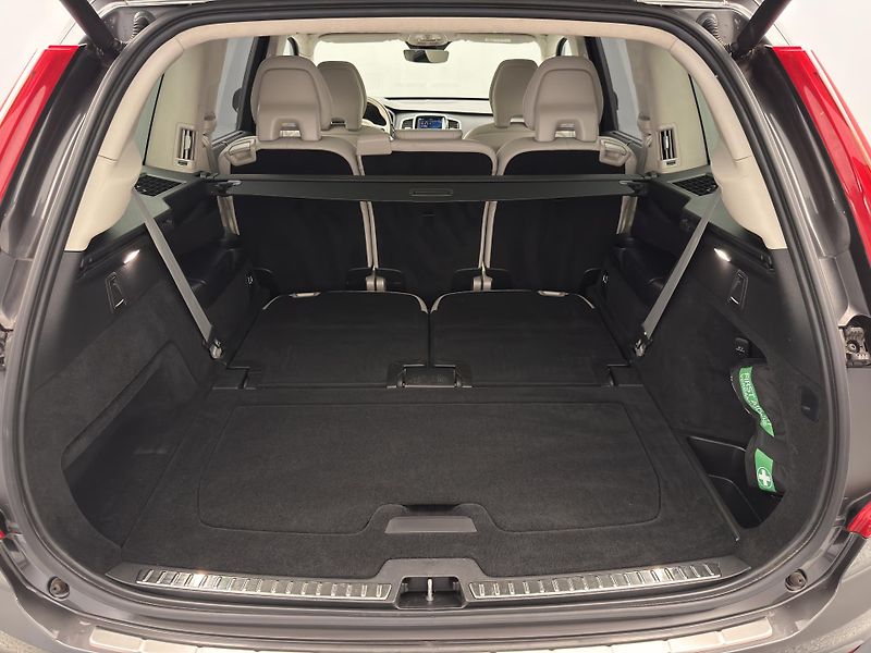 Volvo XC90 B5 AWD ULTIMATE AUT  - fotka 5 z 52