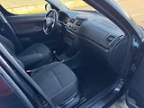 Škoda Roomster (2014) 1.2 TSI 63kW Black edition - náhled 23