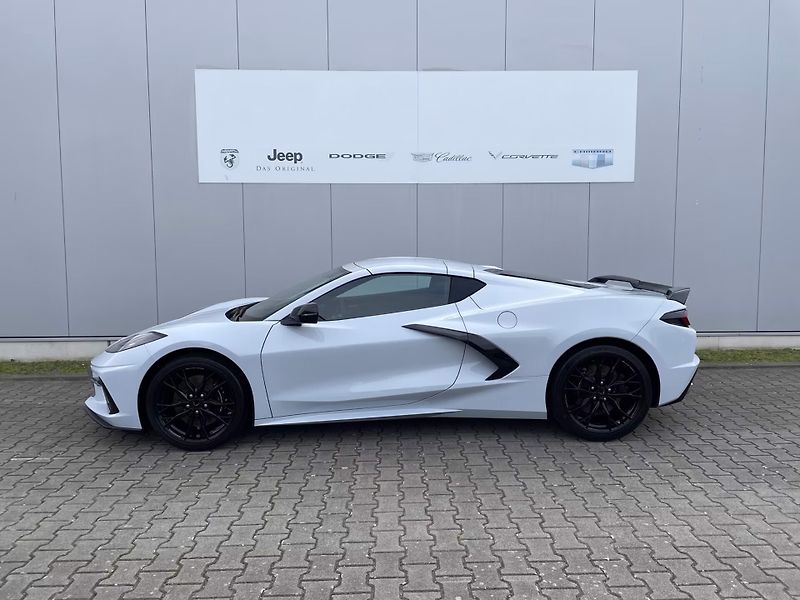 Chevrolet Corvette C8 Stingray 3LT Magnetic Lift - fotka 4 z 23