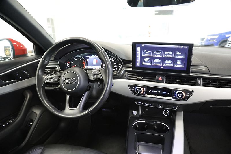 Audi A4 Avant (2020) 40 TDI LED NAVI TAŽNÉ  - fotka 22 z 25