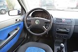 Škoda Fabia (2003) 1.4i 16V 55kW STK 11/2027 - náhled 12