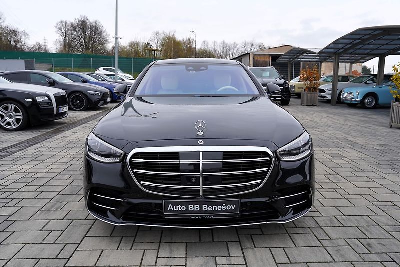 Mercedes-Benz Třídy V V 300d L 4Matic Exclusive AMG - fotka 17 z 45