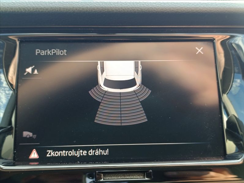Škoda Fabia 1,0 TSi 70kW Kamera Klima Alu - fotka 21 z 33