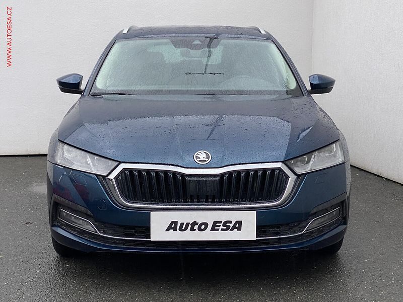 Škoda Octavia (2021) 2.0 TDi, Style, kůže, DSG - fotka 2 z 19