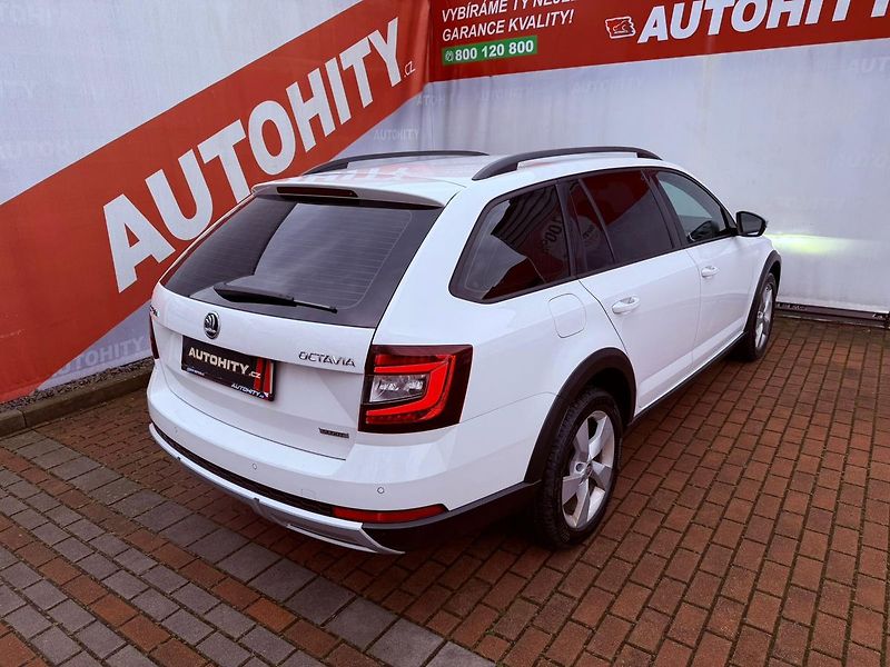 Škoda Octavia 2.0 TDi DSG 4x4 Scout, ČR - fotka 7 z 30