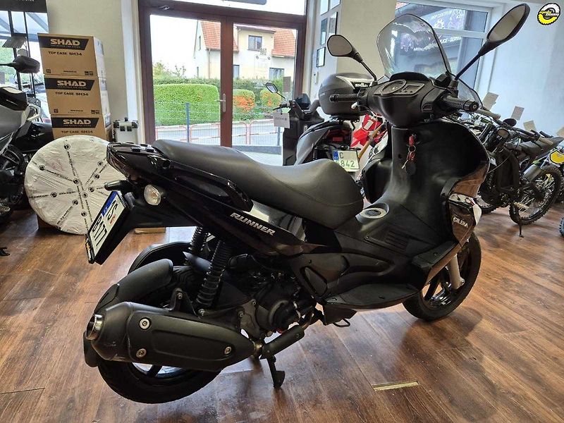 Gilera Runner VXR 200 (2008) - fotka 6 z 20