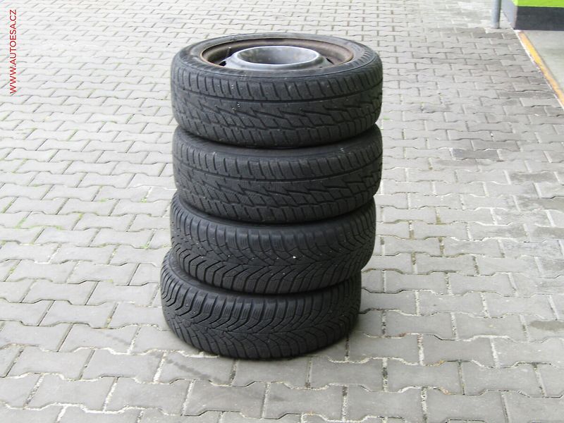 Peugeot 307 (2002) 1.6 16V, ČR, Klima - fotka 15 z 16
