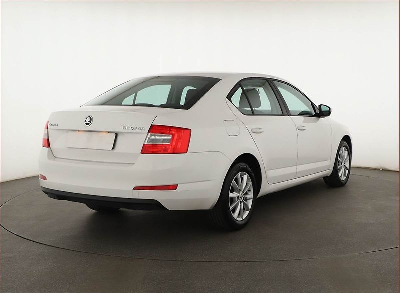 Škoda Octavia (2013) 1.2 TSI, Serv.kniha, Tempomat - fotka 5 z 15