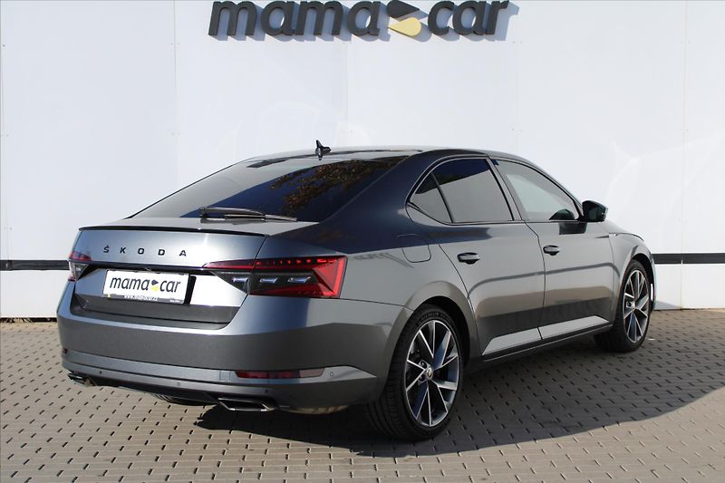 Škoda Superb 2.0TSI 206kW SPORTLINE ČR - fotka 3 z 3